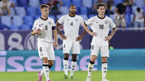 法甲34轮：梅斯不敌巴黎圣日耳曼 0-2战报精选